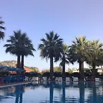 Aparthotel Villaggio Turistico La Mantinera - Praia a Mare
