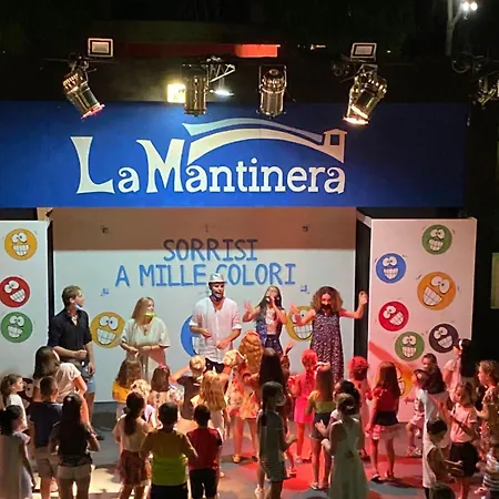 Villaggio Turistico La Mantinera - Ξενοδοχείο με διαμερίσματα Praia a Mare