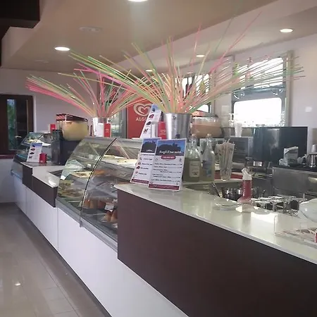 Villaggio Turistico La Mantinera - Apartmanhotel 3*