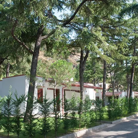 Villaggio Turistico La Mantinera - 3*