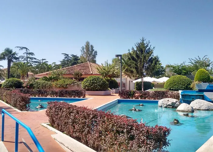 Aparthotel Villaggio Turistico La Mantinera - 3*