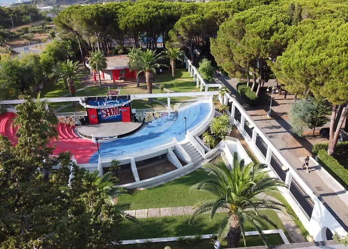 Villaggio Turistico La Mantinera - 3*