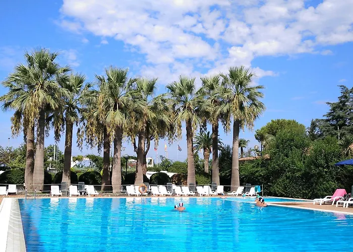 Villaggio Turistico La Mantinera - Apart-hotel 3*