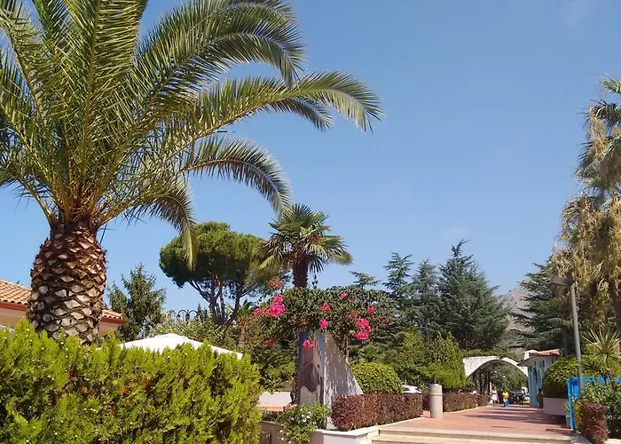 Villaggio Turistico La Mantinera -